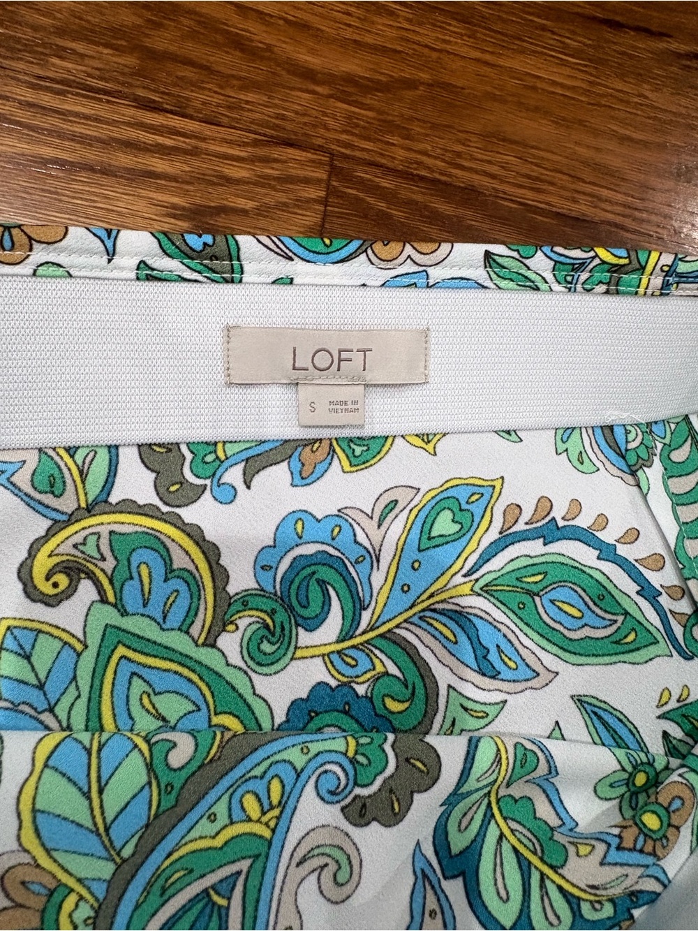 LOFT White Maxi Skirt with Green and Blue Paisley Print S - Picture 5 of 5
